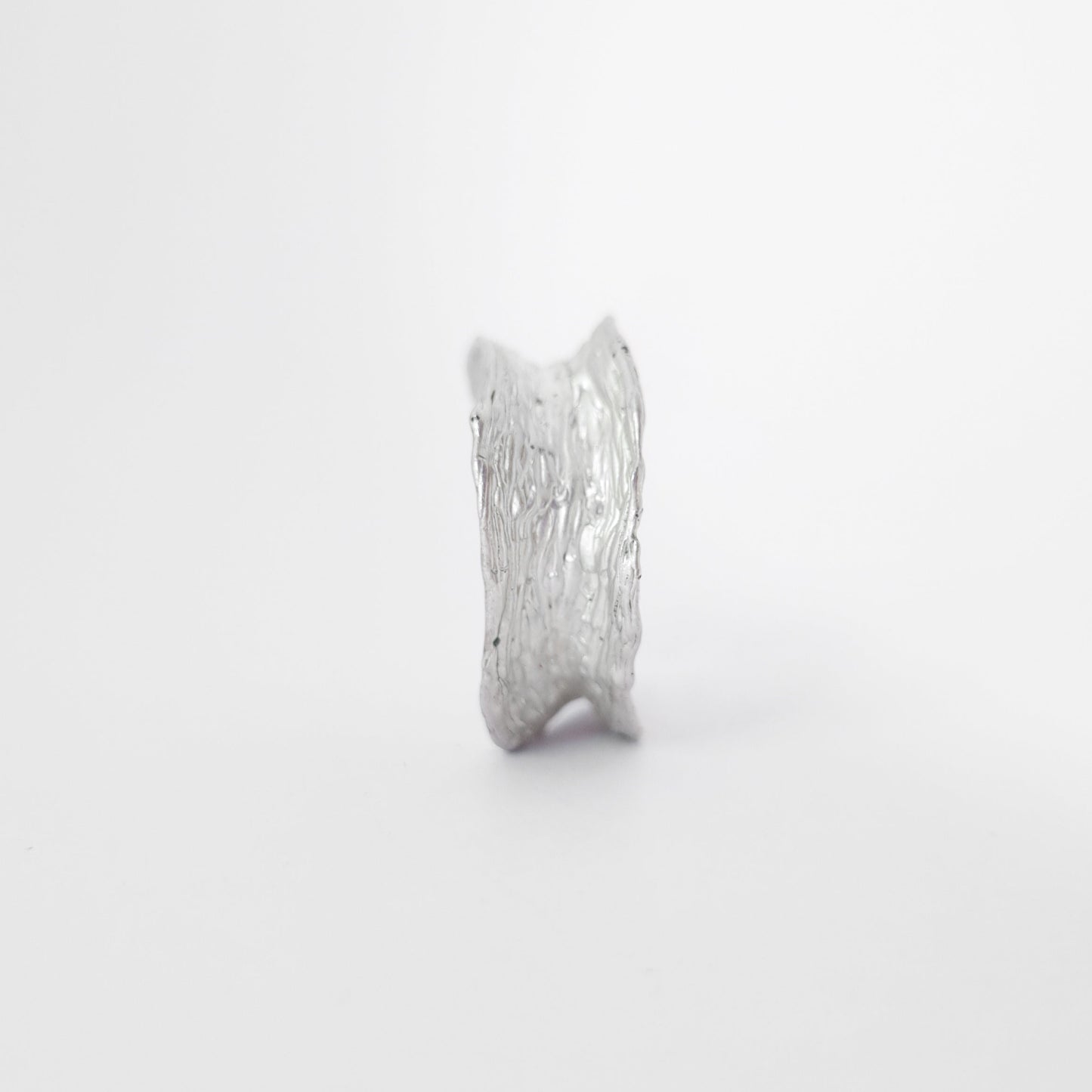 Ear cuff Bíseach medium