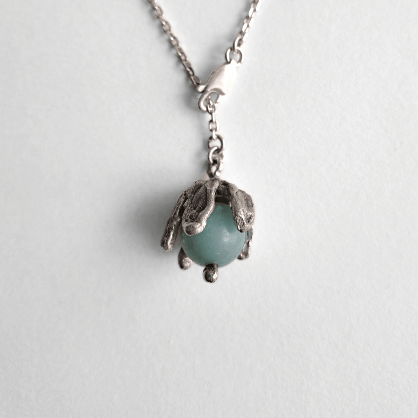Collier Cloigín