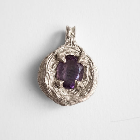 Pendentif Bíseach Amethyste